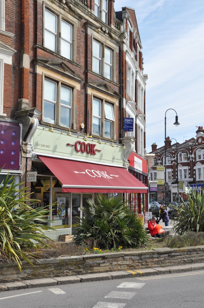 19 Muswell Hill Broadway