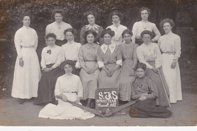 SJS Women's Cricket Team 1911